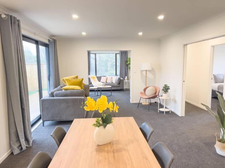Rotorua Sunshine Brand New 4 Bedroom House Luaran gambar