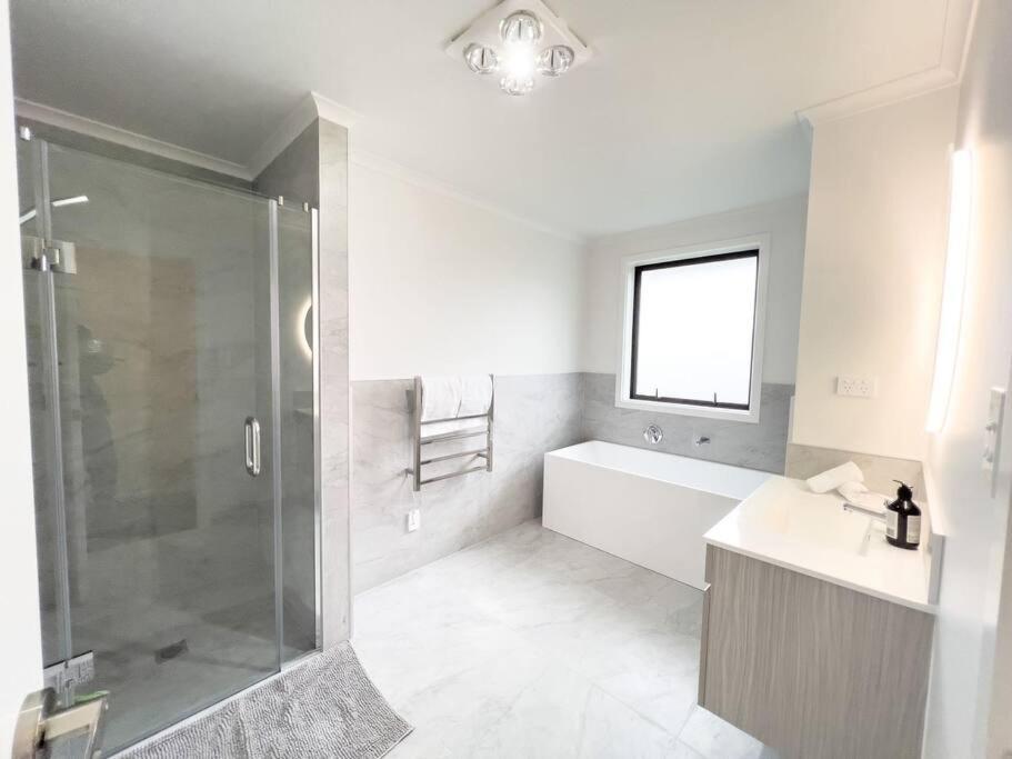 Rotorua Sunshine Brand New 4 Bedroom House Luaran gambar