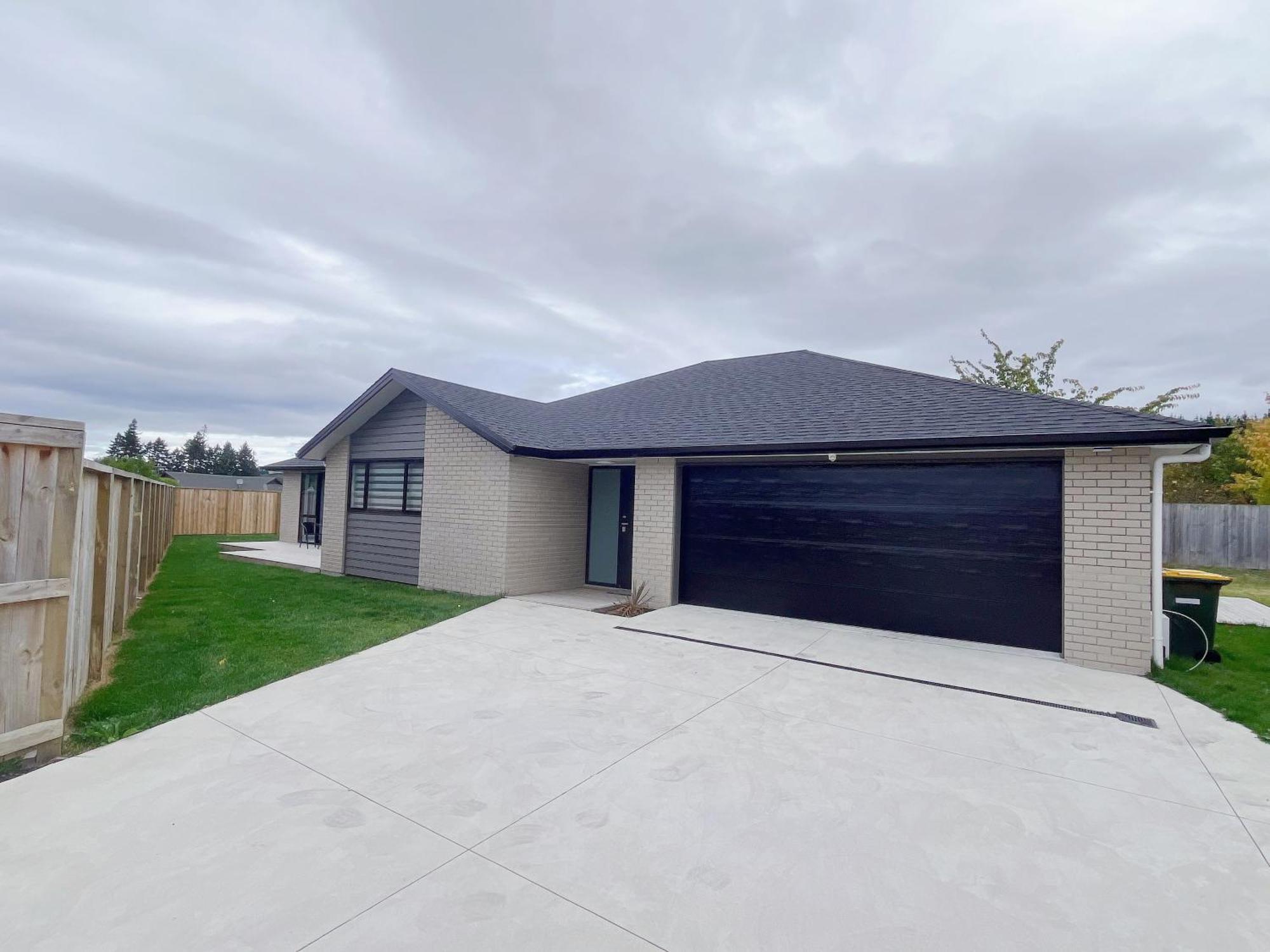 Rotorua Sunshine Brand New 4 Bedroom House Luaran gambar